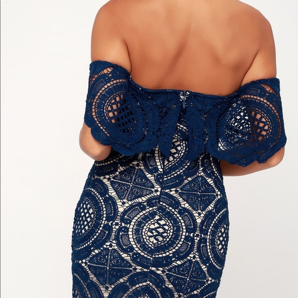 COPY - NWT BELLISSIMO NAVY BLUE LACE OFF-THE-SHOULDER - Picture 3 of 5